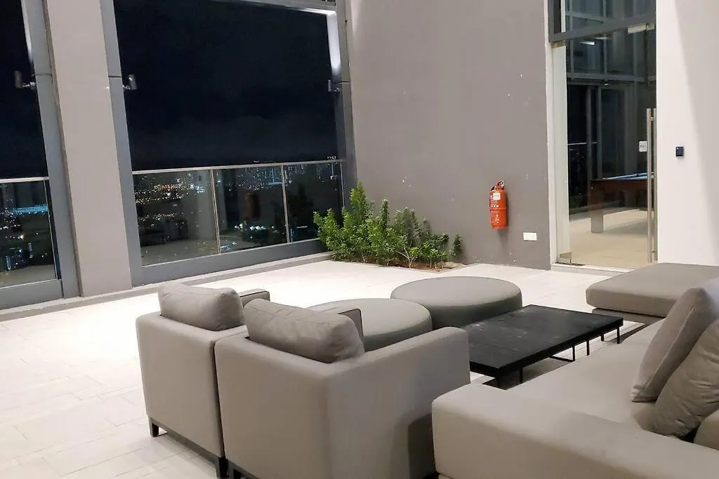 Lucentia 2Br Bbcc Lalaport 4Pax Klcc Infinity Pool Appartamento Kuala Lumpur